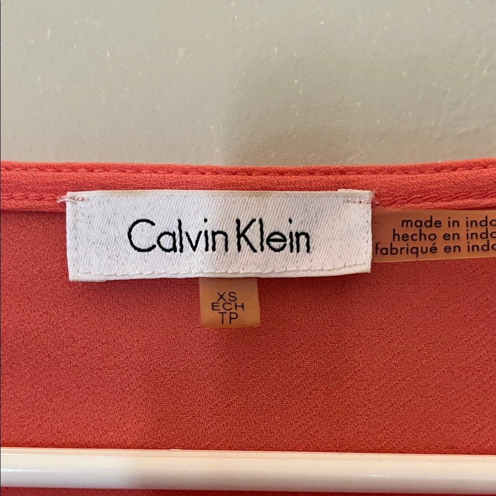 Calvin Klein Vibrant Coral Top - Picture 2 of 3
